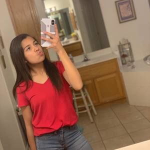 Meet your Posher, Aleah